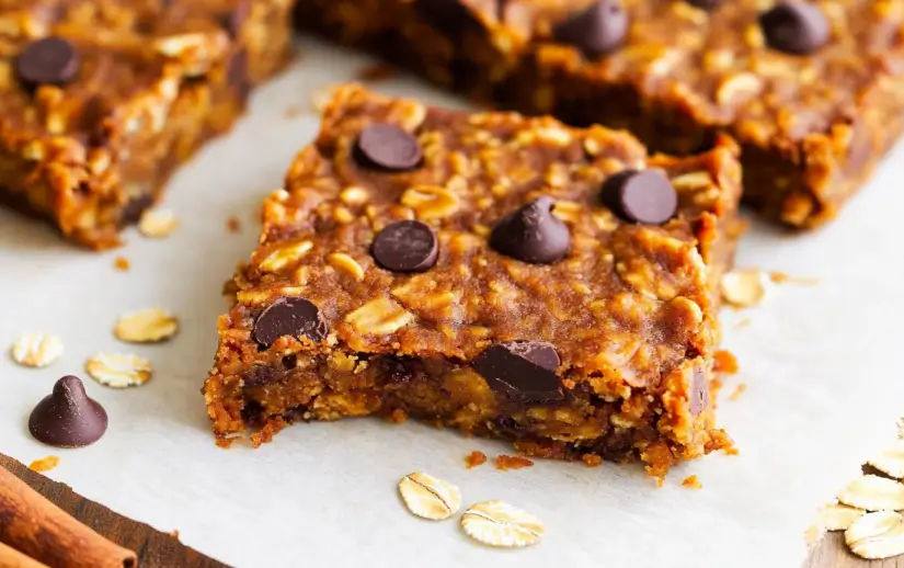 Chocolate Chip Pumpkin Oatmeal Bars