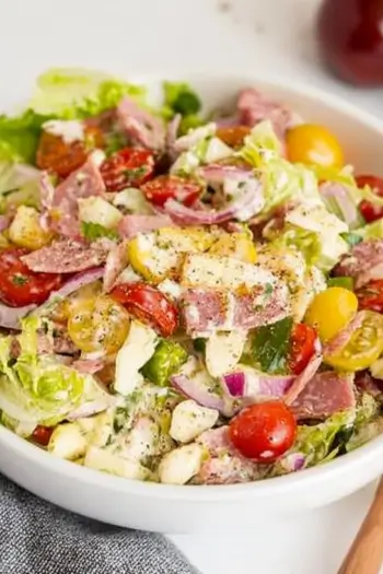 Italian Grinder Salad