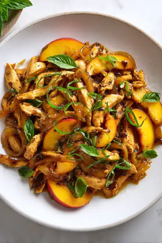 Slow Cooker Balsamic Peach Chicken – Sweet & Savory Comfort